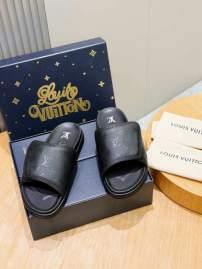 Picture of Louis Vuitton Slippers _SKULVsz39-44hnx06181482